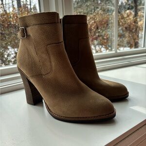 Lucky Brand Tan Ankle Boots